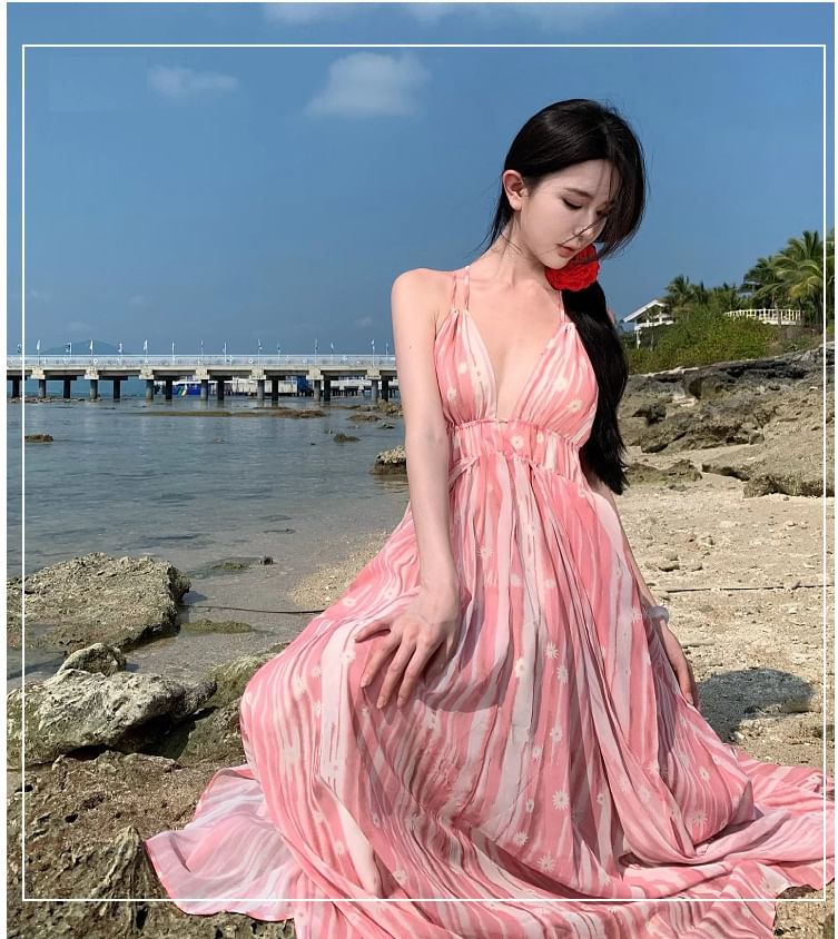 Spaghetti Strap V-Neck Maxi A-Line Dress Patterned