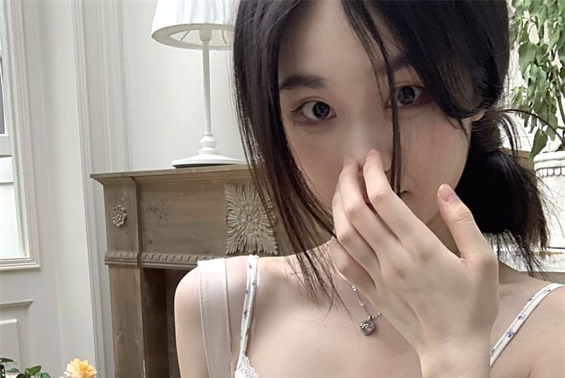 Lace Floral Top Cropped Trim Cami