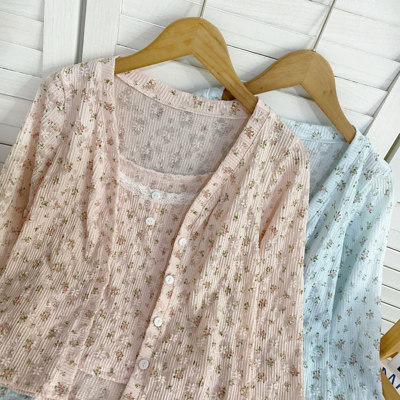 Set: Camisole-Top mit U-Ausschnitt und Blumenmuster + Strickjacke