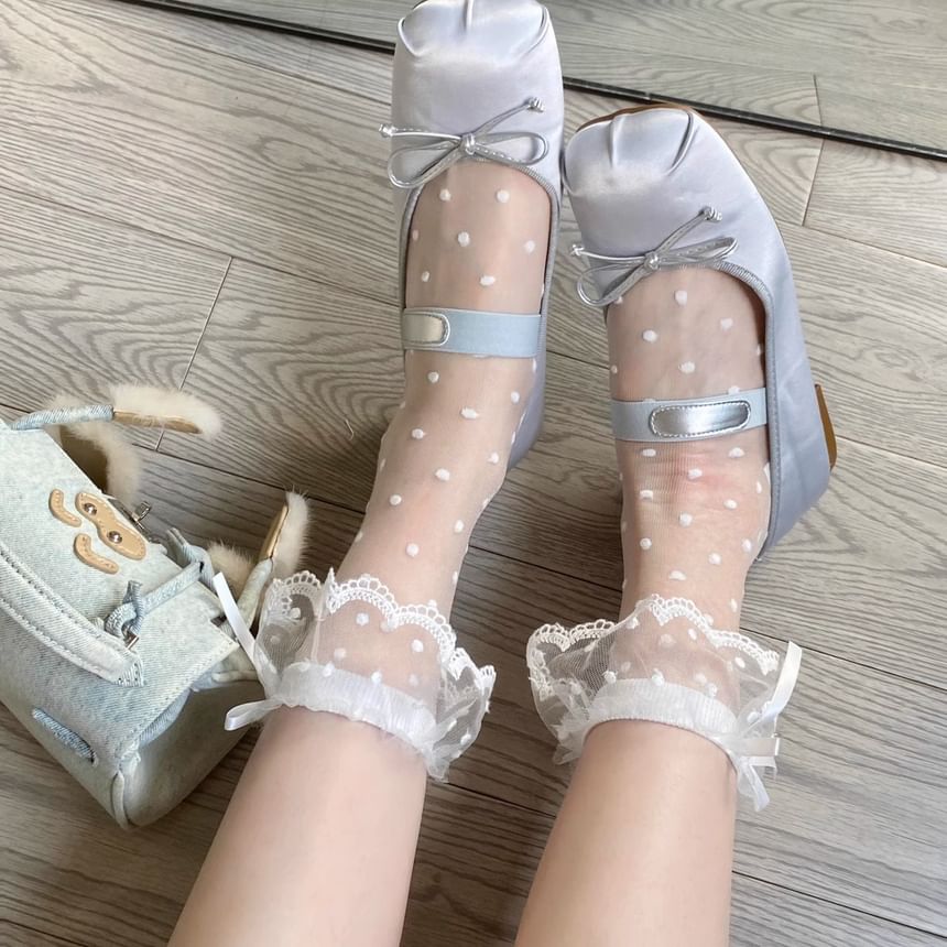 Chaussettes transparentes