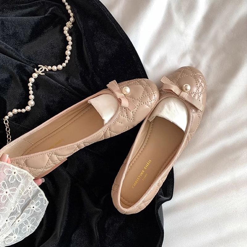 Faux Pearl Flats Bow
