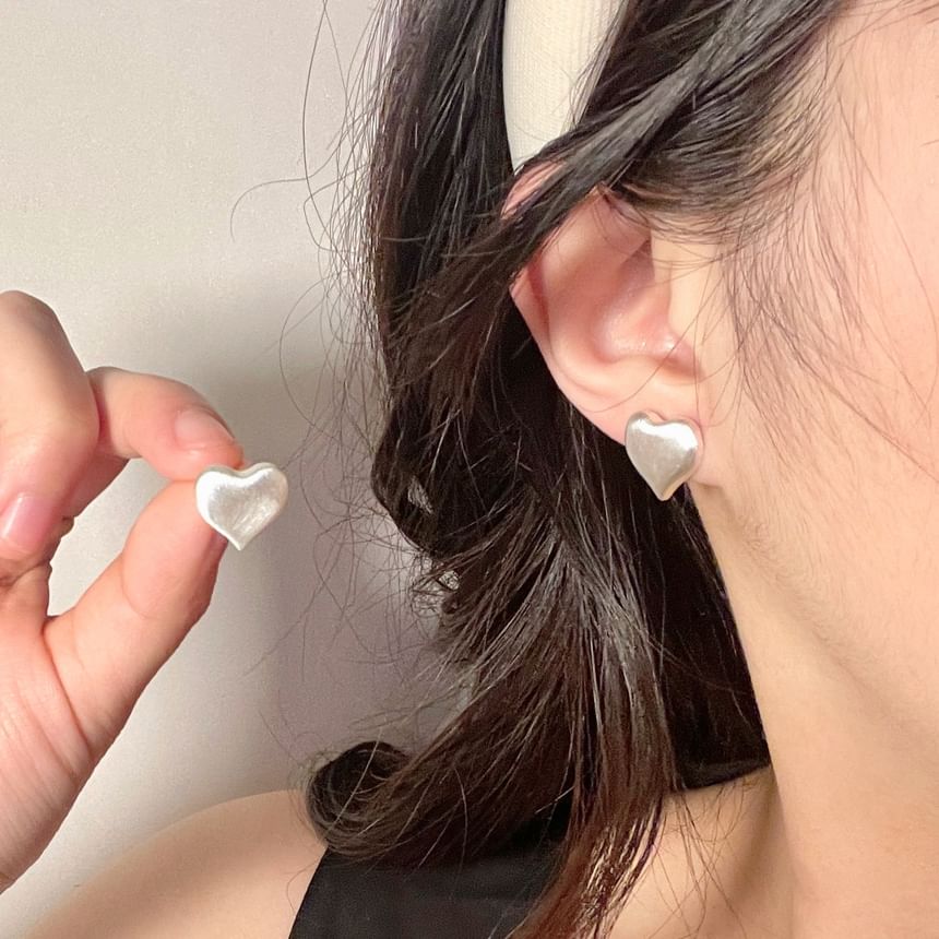Alloy Heart Earring Stud