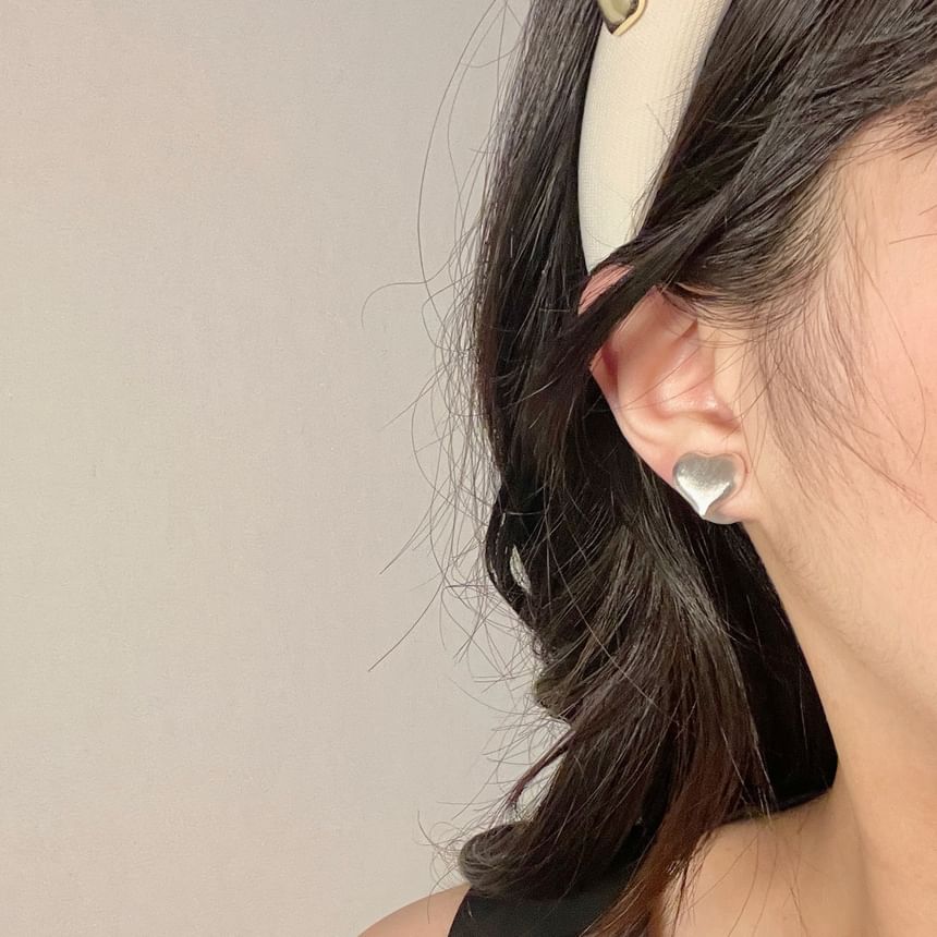 Alloy Heart Earring Stud