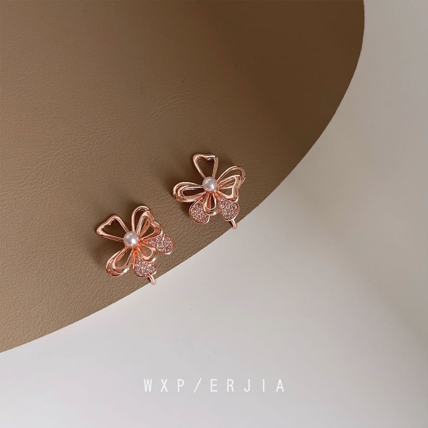 Pearl Alloy Floral Earring Faux Stud