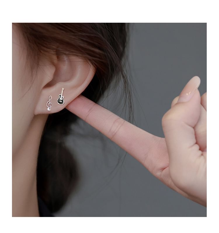 Sterling Ear Asymmetrical Stud Silver