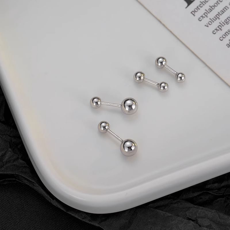 Silver Sterling Stud Ball Ear