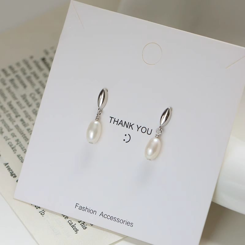Pearl Drop Earring Faux