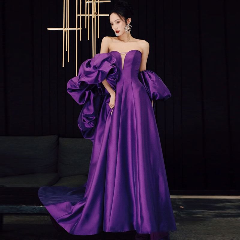 Set: Strapless Sweetheart Neckline Plain Trained Satin A-Line Ball Gown + Shawl