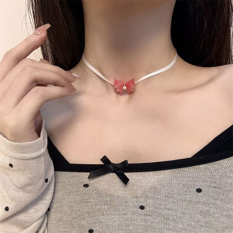 Butterfly Choker