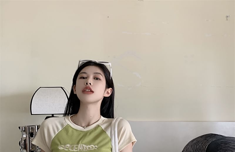 Embroidered Short-Sleeve Letter Cropped Neck Crew T-Shirt