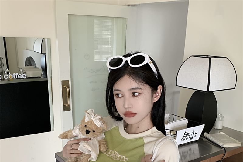 Embroidered Short-Sleeve Letter Cropped Neck Crew T-Shirt