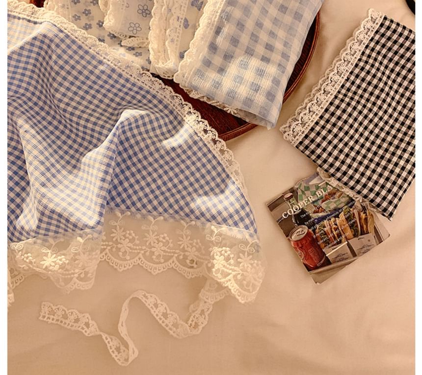 Plaid Trim Designs) Scarf Lace Triangle Head (Various