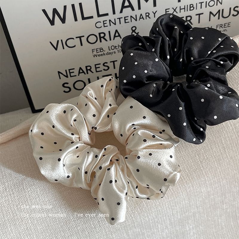 Polka Dot Fabric Scrunchie