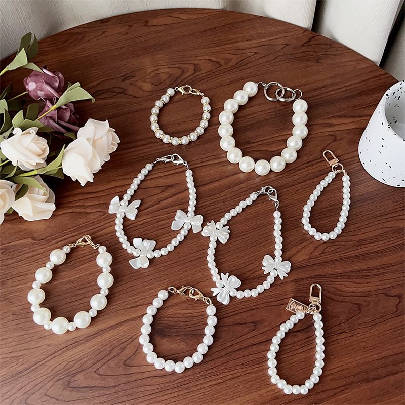 Faux (Various Strap Phone Pearl Designs)