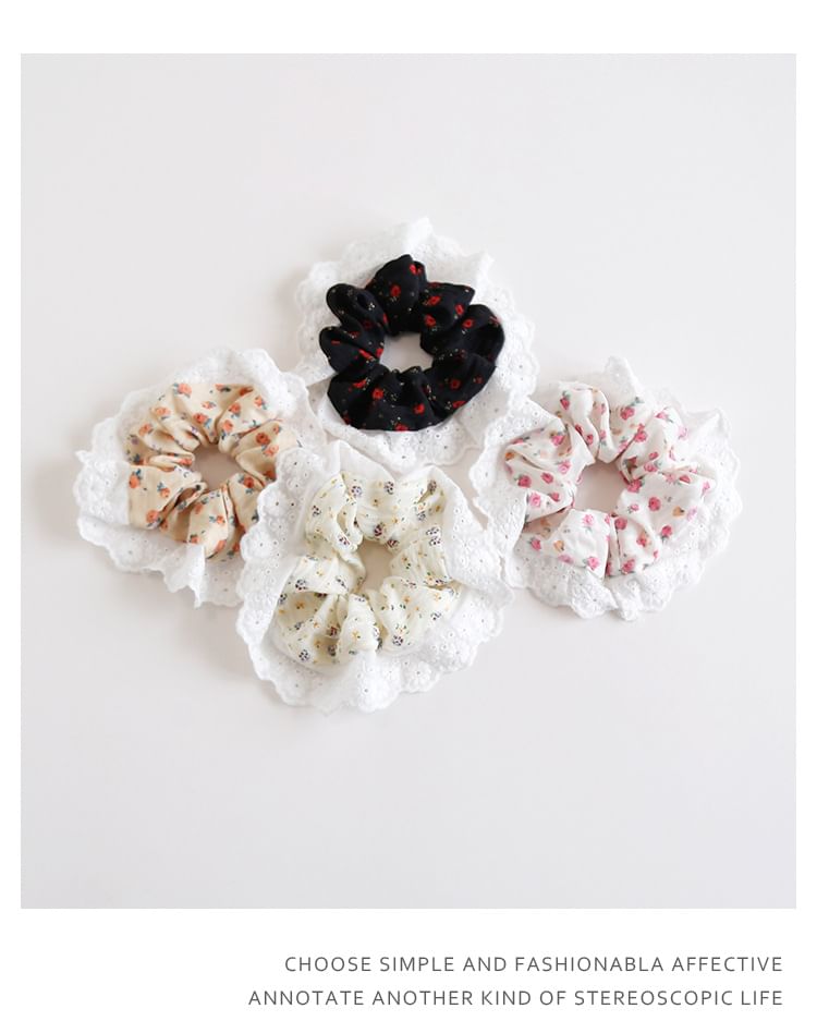 Floral Print Panel Scrunchie