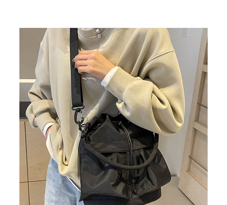 Multi-Pocket Drawstring Bucket Bag G167