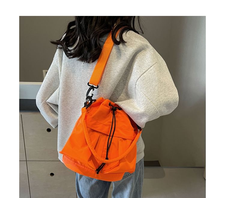 Multi-Pocket Drawstring Bucket Bag G167