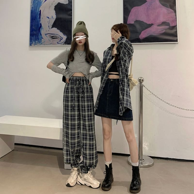 Long-Sleeve Plaid Shirt / Drawstring Waist Baggy Pants