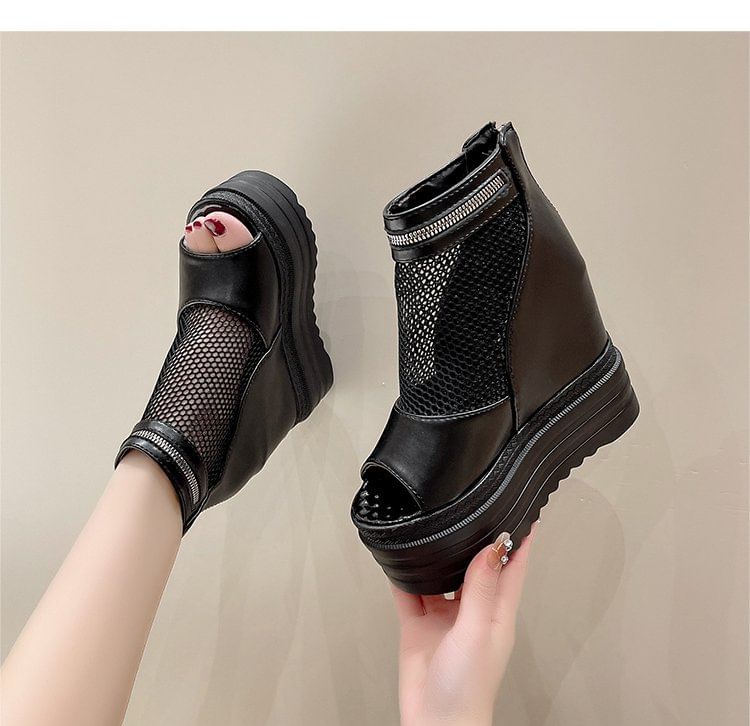 Hidden Sandals Wedge Platform Mesh