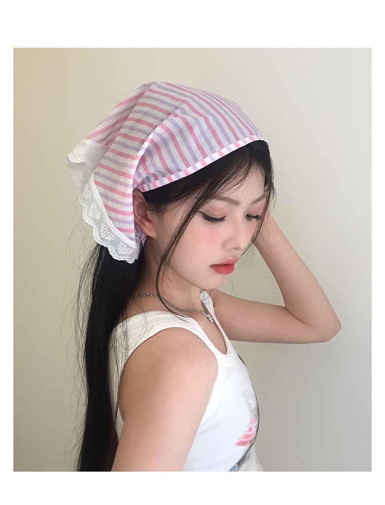 (Various Scarf Trim Designs) Triangle Lace Head