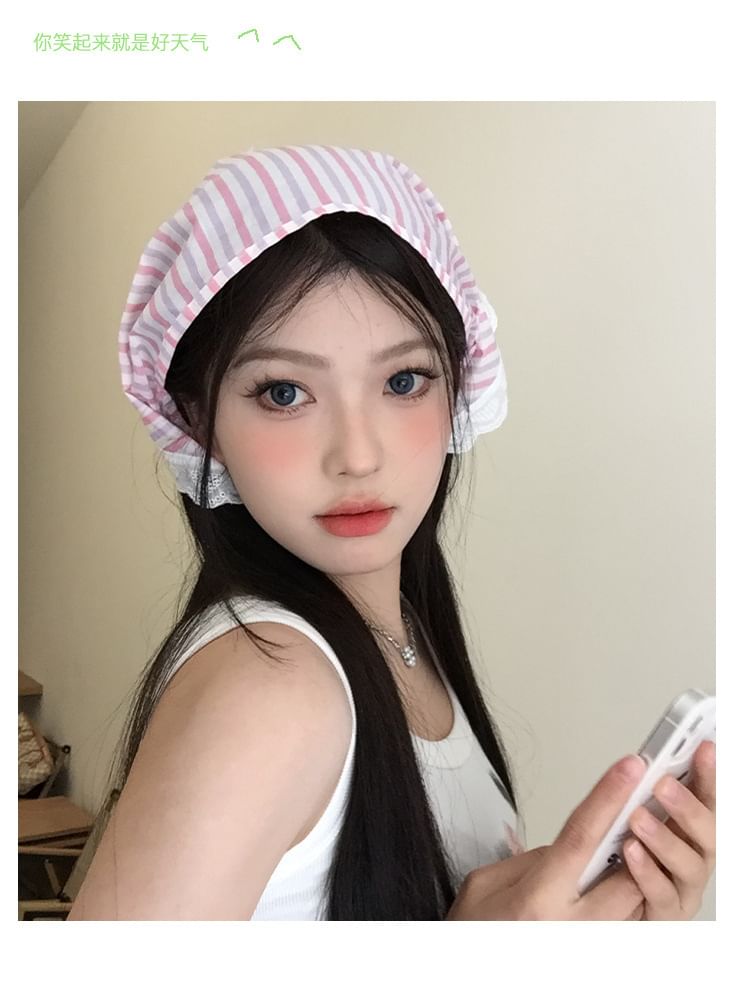 (Various Scarf Trim Designs) Triangle Lace Head