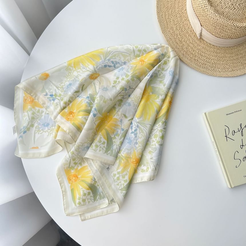 Neckerchief Floral Print