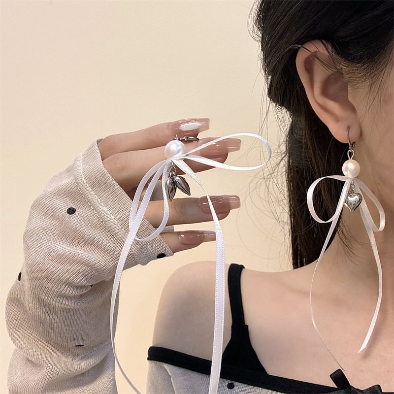 Faux Ribbon Designs) Earring (Various / Drop Pearl