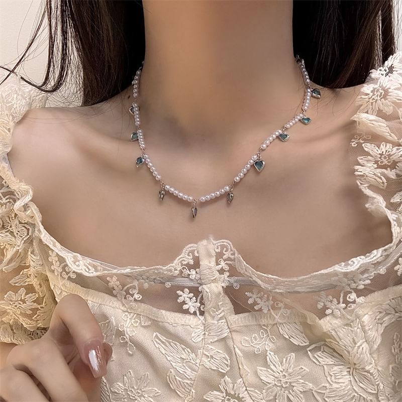 Fringed Choker Faux Heart Pearl