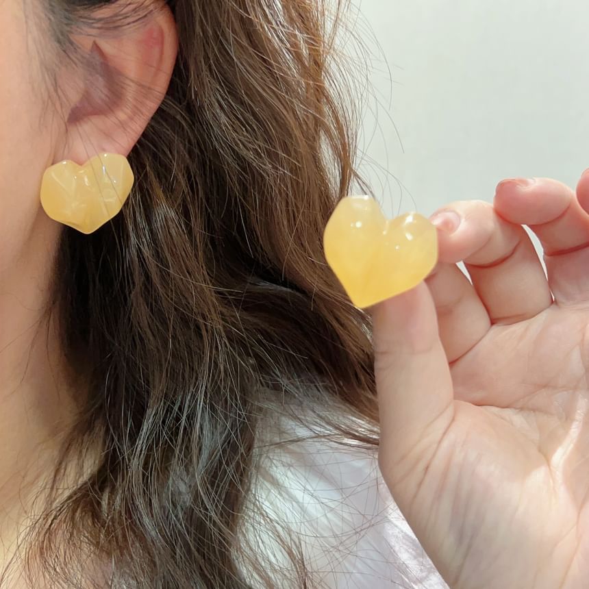 Earring Heart Resin Stud