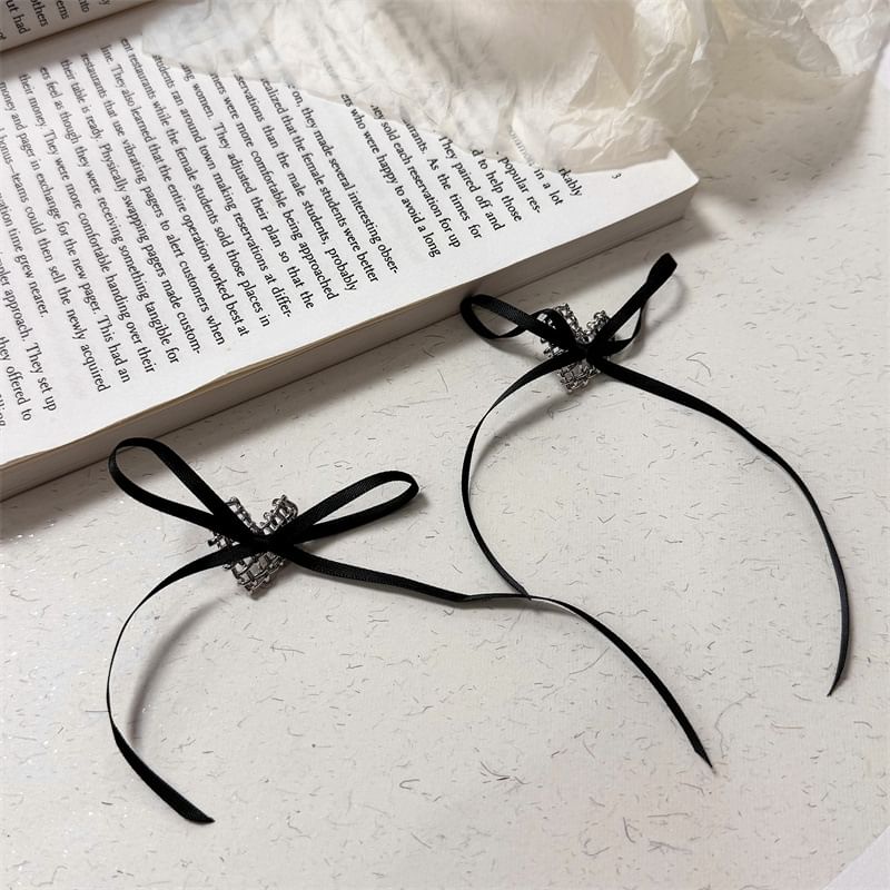 Stud Alloy Earring Ribbon Heart
