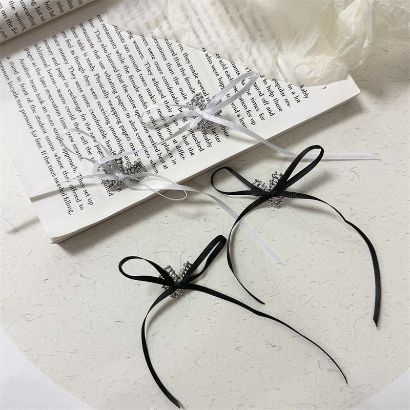 Stud Alloy Earring Ribbon Heart