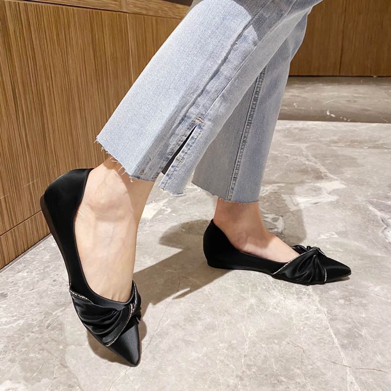 Rhinestone Bow Flats Pointed-Toe