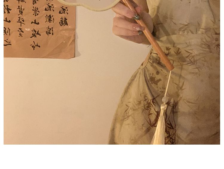 Print / Tassel Fan Hand Embroidered