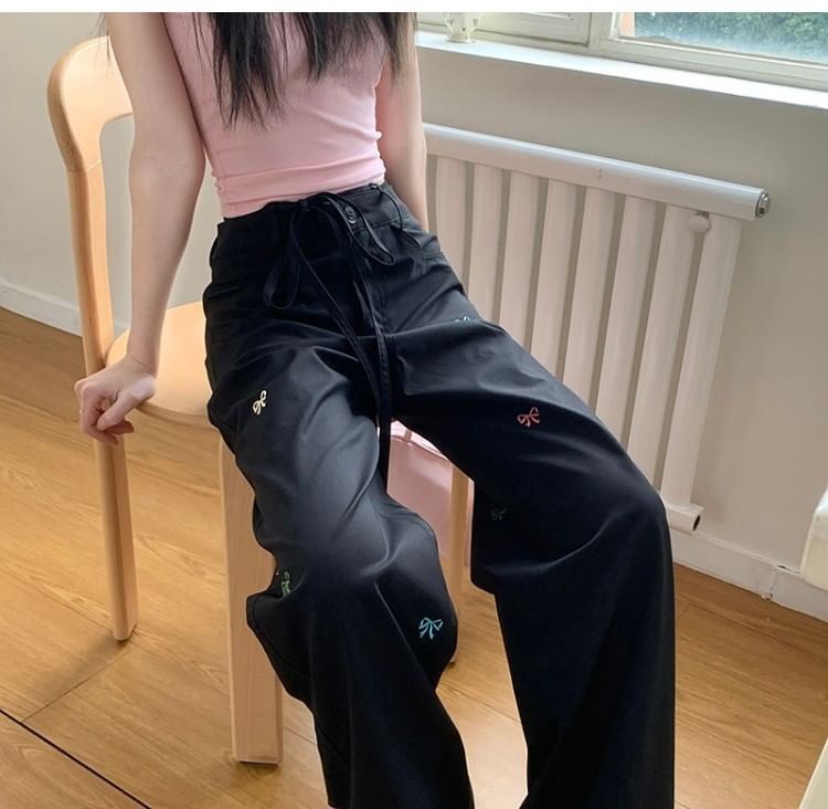 Embroidered Mid Tie-Up Wide Bow Pants Leg Waist