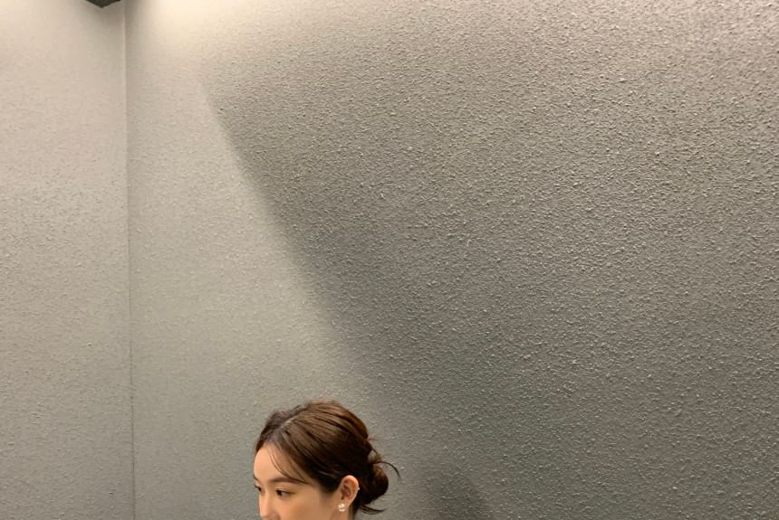 Sleeveless Square Neck Ruffle Plain Flowy Top