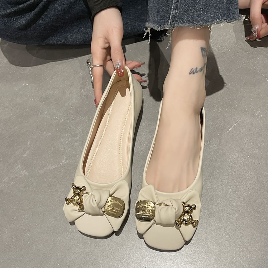 Accent Square Toe Flats Bow