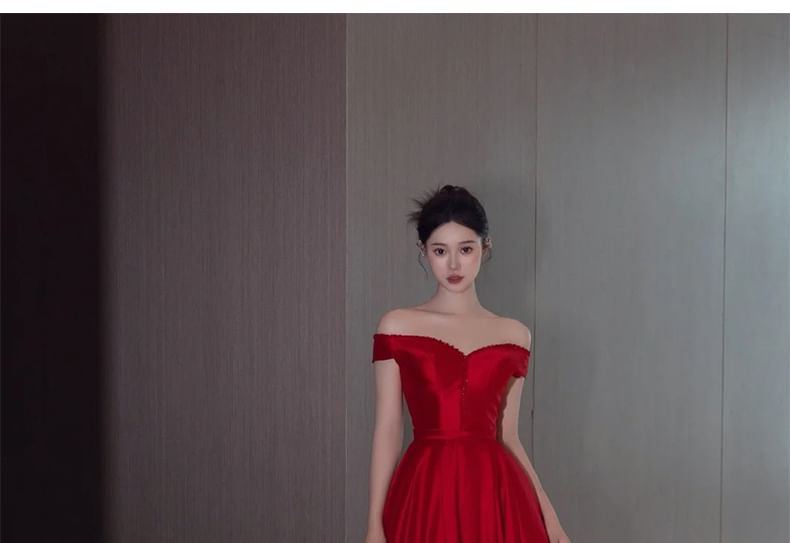 Short-Sleeve Off Shoulder Plain Beaded Satin A-Line Evening Gown