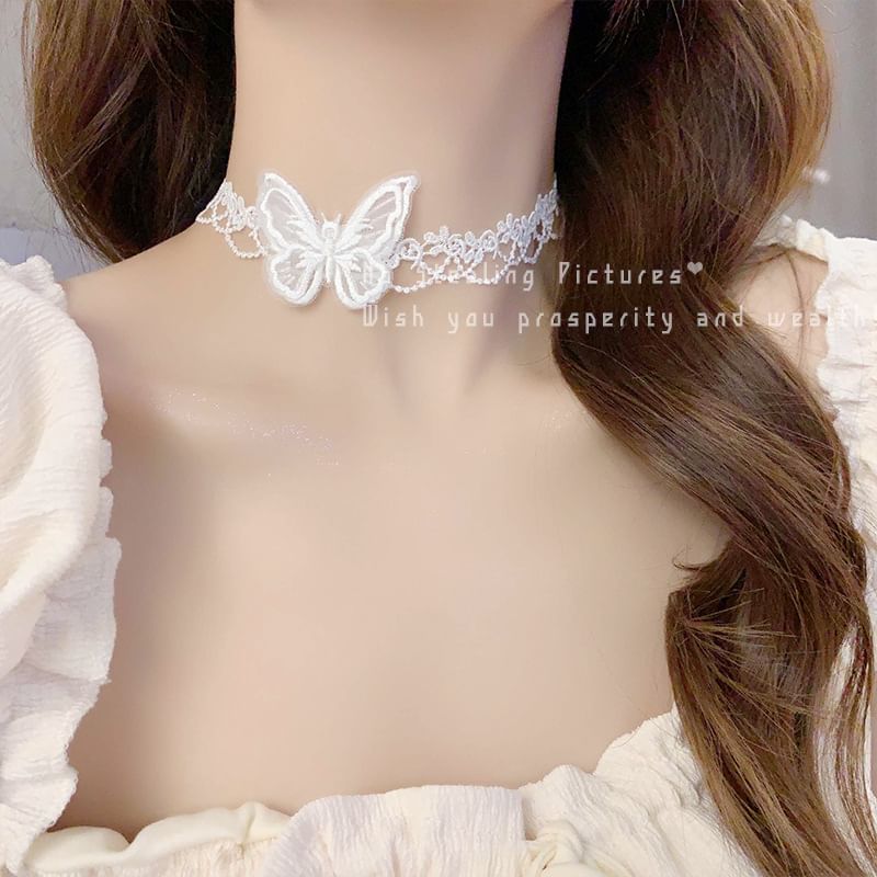 Butterfly Embroidered Necklace / Choker