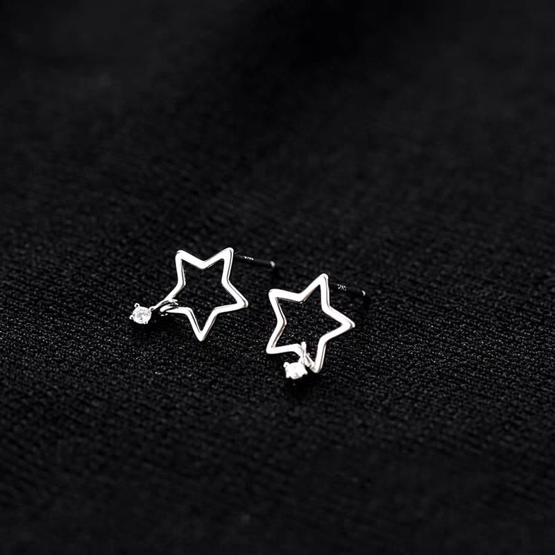 Star Alloy Drop Earring