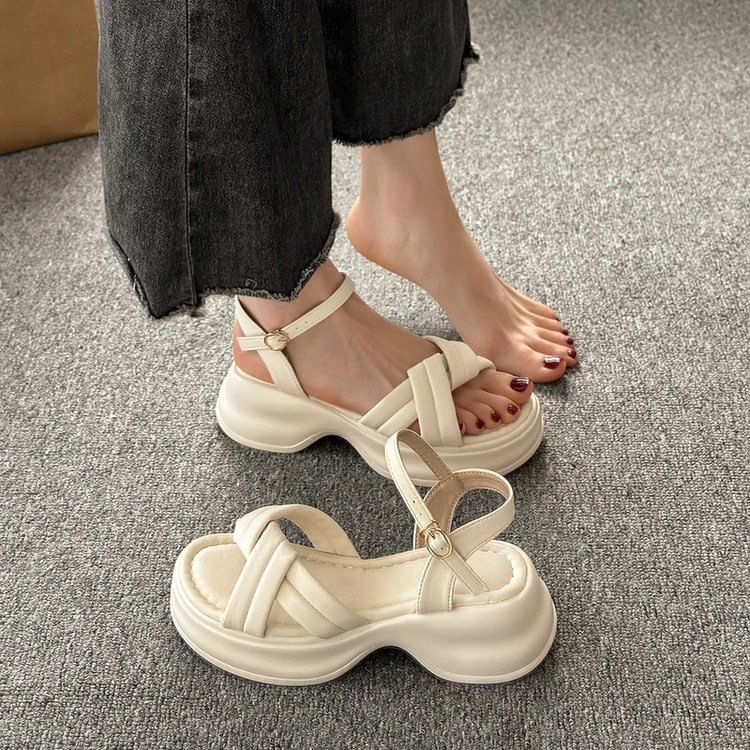 Platform Sandals Twist