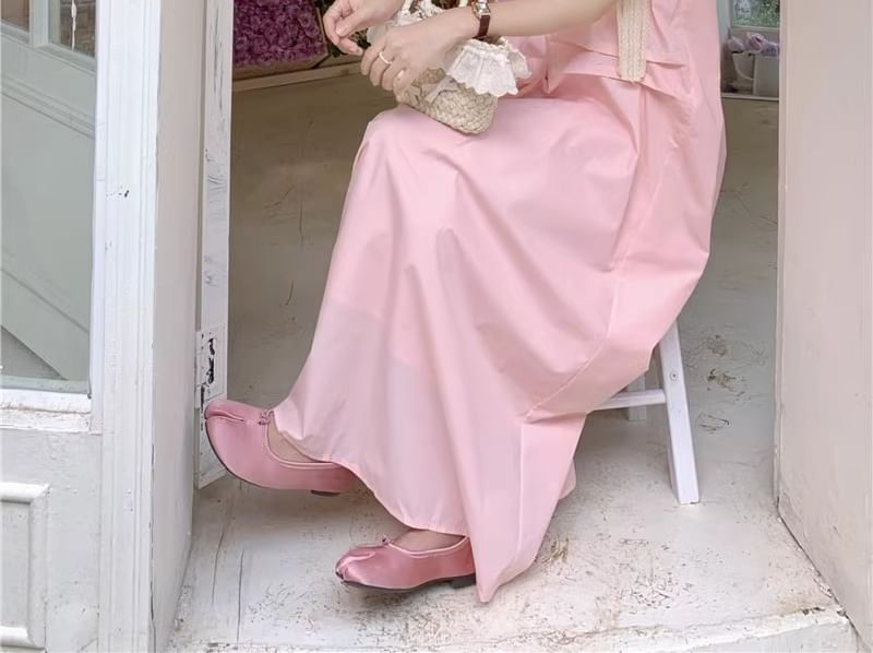 Maxi Spaghetti Plain Sundress Flower Strap Detail