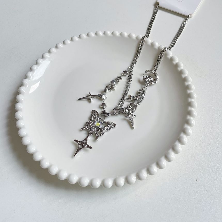 Pendant Fringed Star Butterfly Necklace