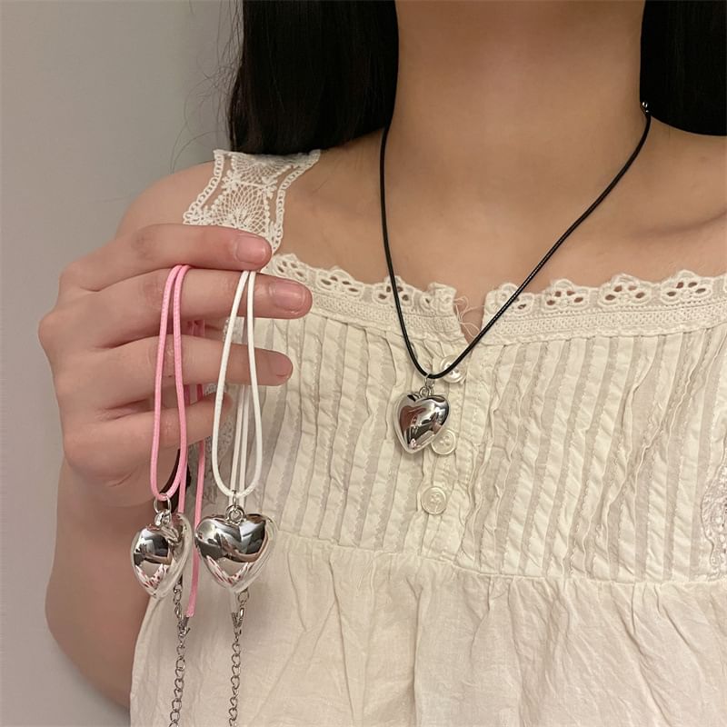Cord Heart Pendant Necklace