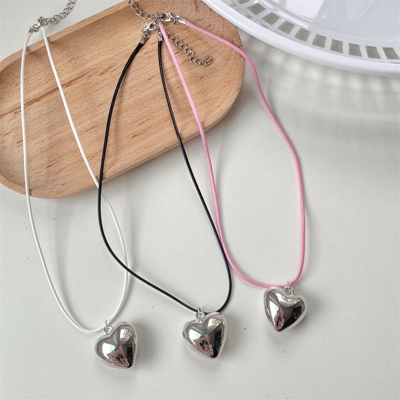 Cord Heart Pendant Necklace