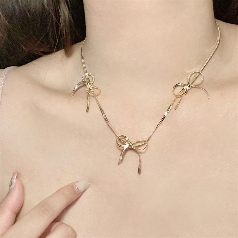 Snake Necklace Chain Bow