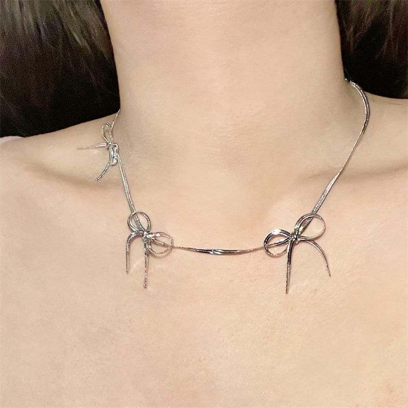 Snake Necklace Chain Bow