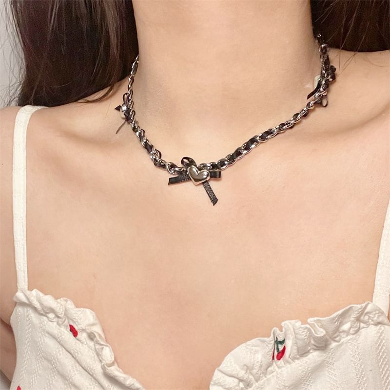 Necklace Bow Heart