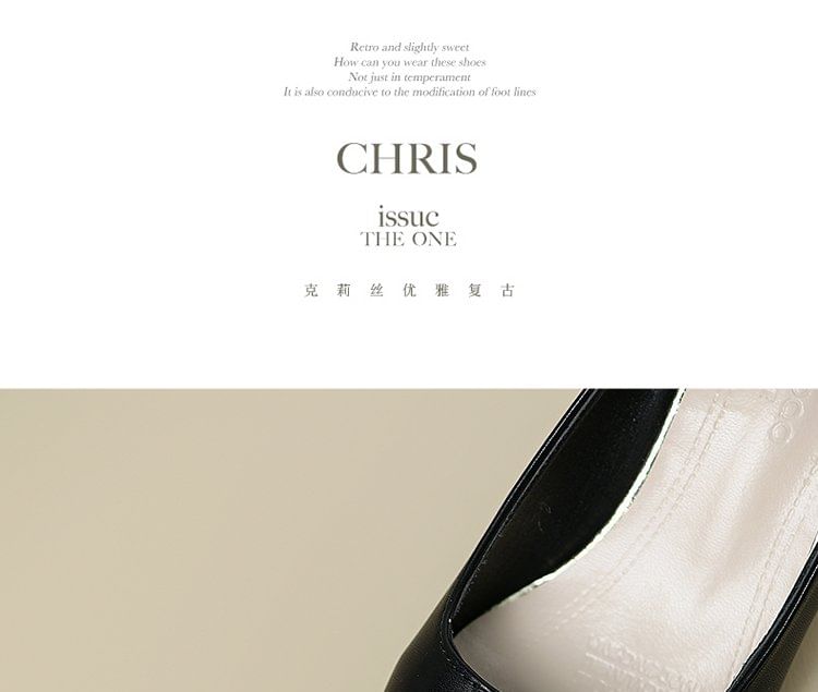 Pumps mit Kappe und dickem Absatz