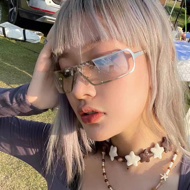 Sunglasses Metallic Frame