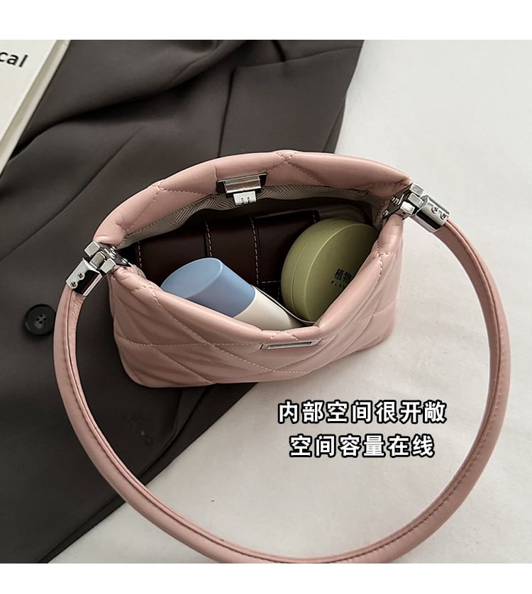 Bucket Bag Twisted Quilted